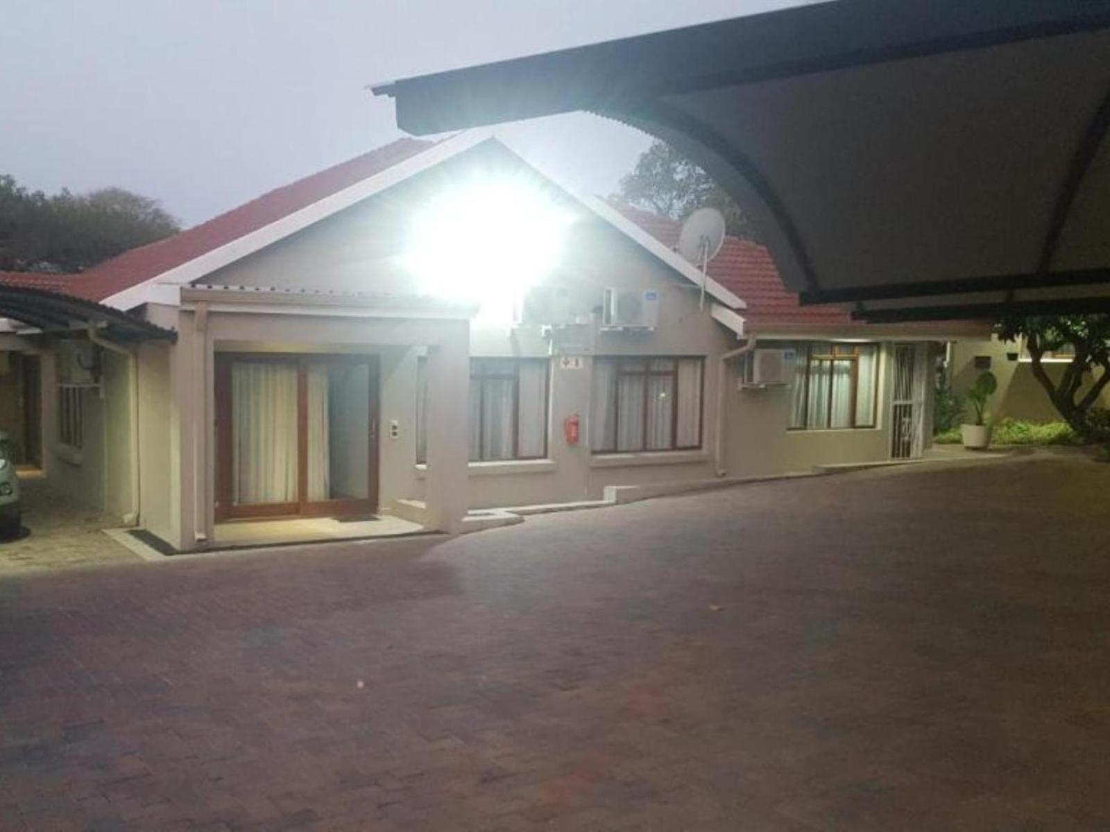 Bonim Guesthouse - Aka Magisha Guesthouse Mbombela Buitenkant foto